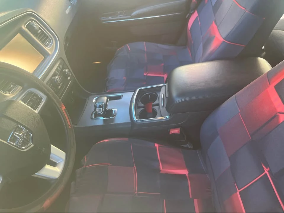 2014 Dodge Charger 7th Gen - Image 2 of 19