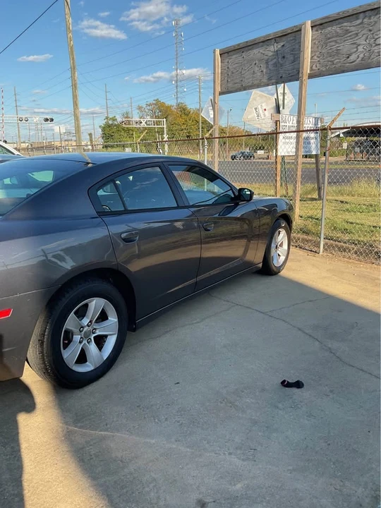 2014 Dodge Charger 7th Gen - Image 6 of 10