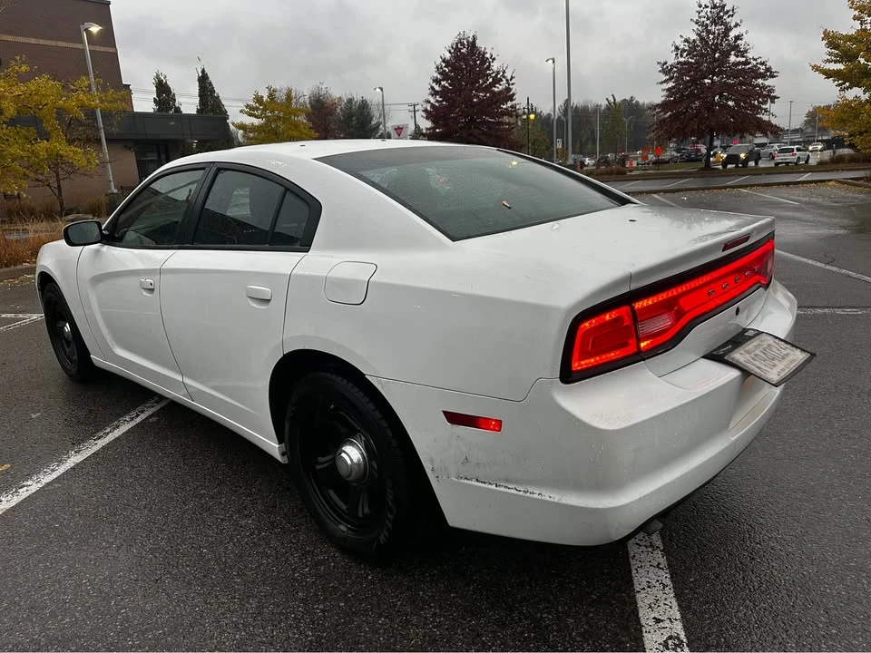 2014 Dodge Charger 7th Gen - Image 4 of 17