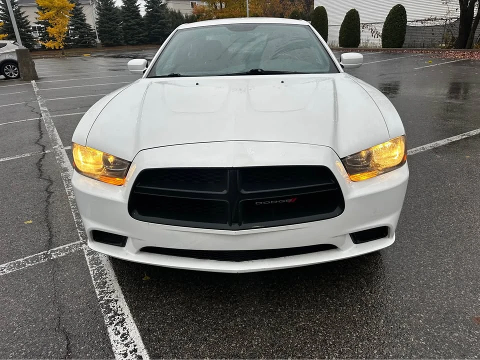 2014 Dodge Charger 7th Gen - Image 2 of 17