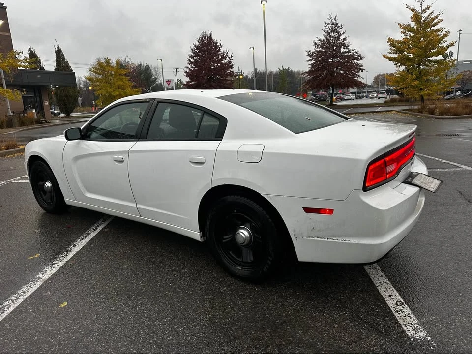 2014 Dodge Charger 7th Gen - Image 7 of 17
