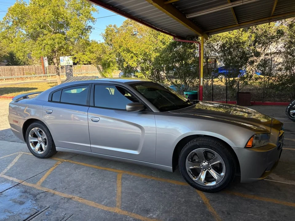 2014 Dodge Charger 7th Gen - Image 3 of 7