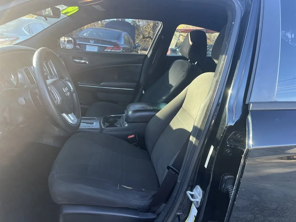 2014 Dodge Charger 7th Gen - Image 8 of 10