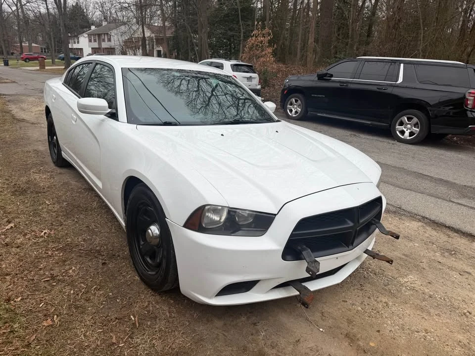 2014 Dodge Charger 7th Gen - Image 10 of 19