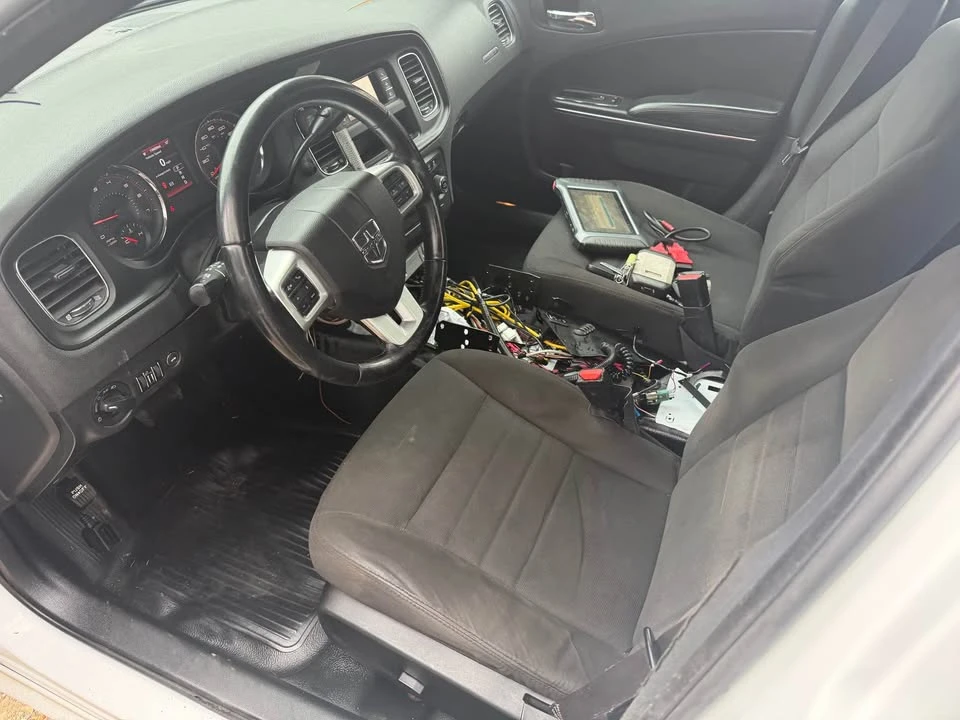 2014 Dodge Charger 7th Gen - Image 16 of 19