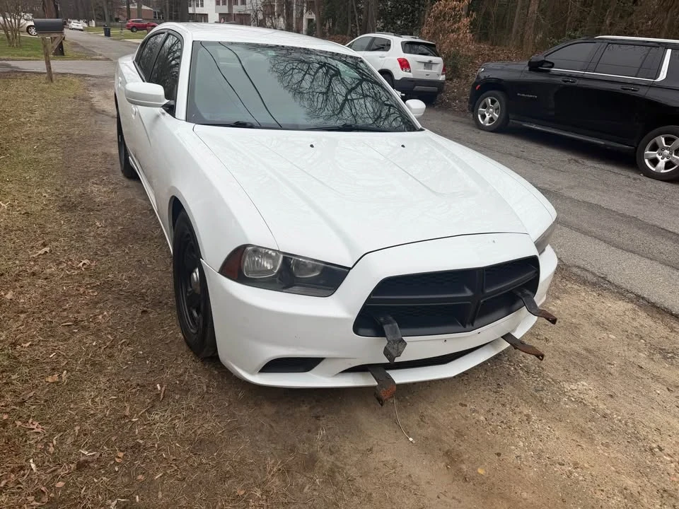 2014 Dodge Charger 7th Gen - Image 3 of 19