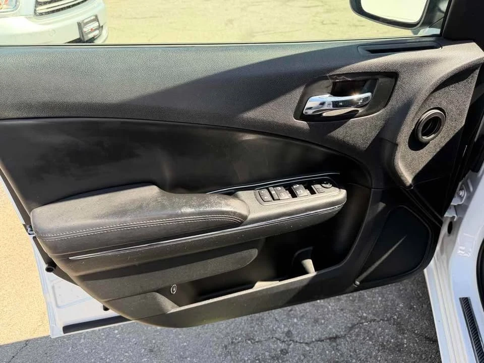 2014 Dodge Charger 7th Gen - Image 8 of 20
