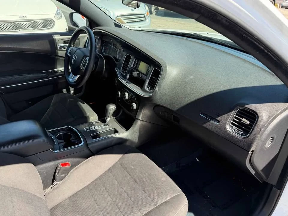 2014 Dodge Charger 7th Gen - Image 12 of 20