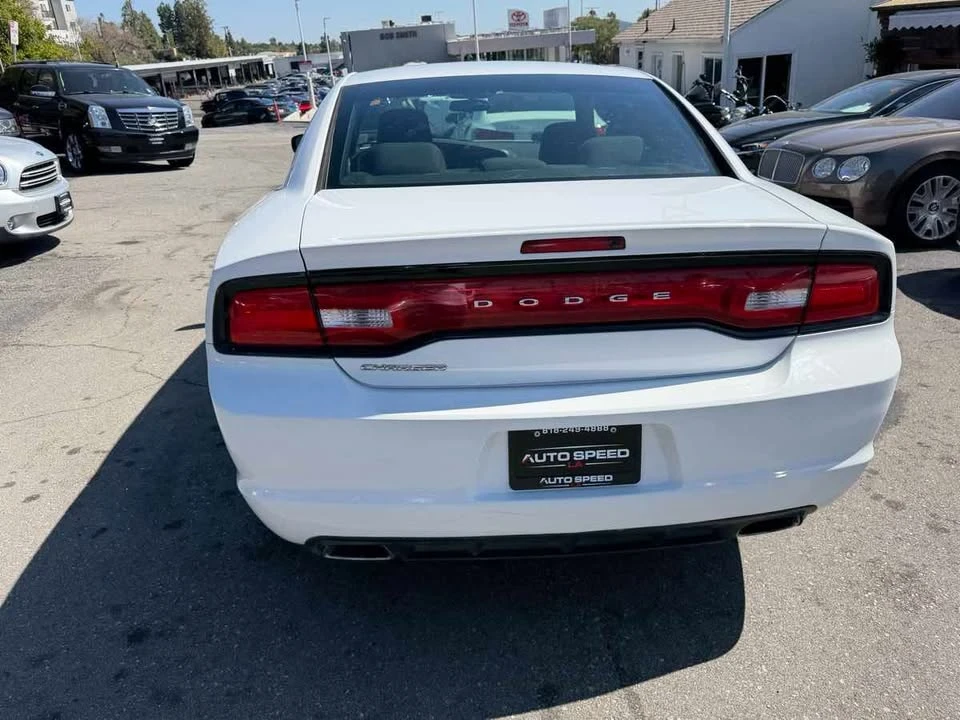 2014 Dodge Charger 7th Gen - Image 5 of 20