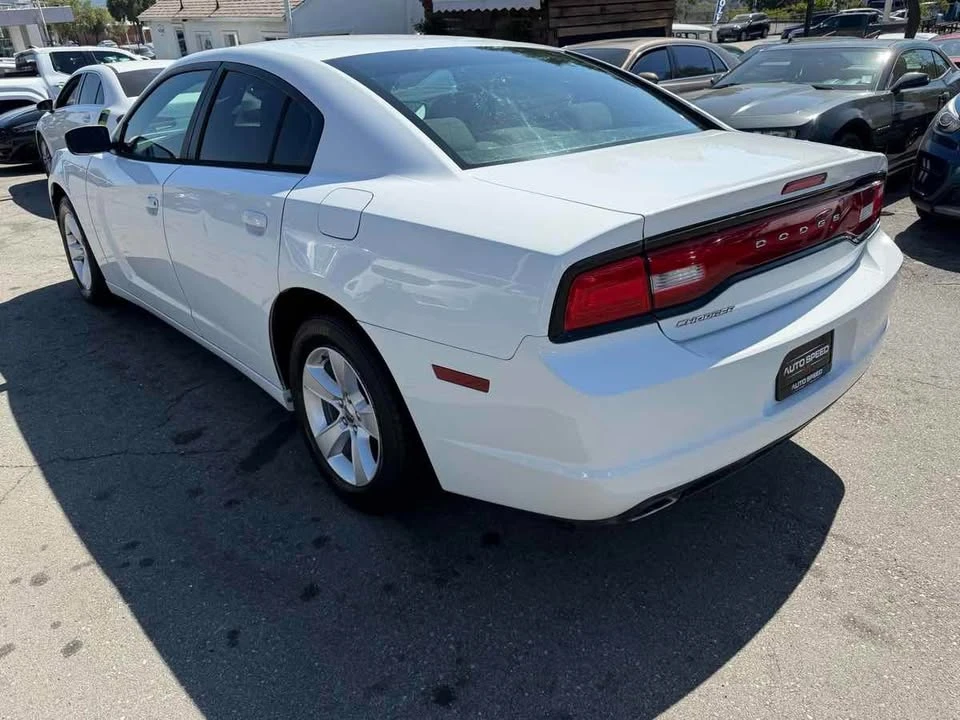 2014 Dodge Charger 7th Gen - Image 4 of 20