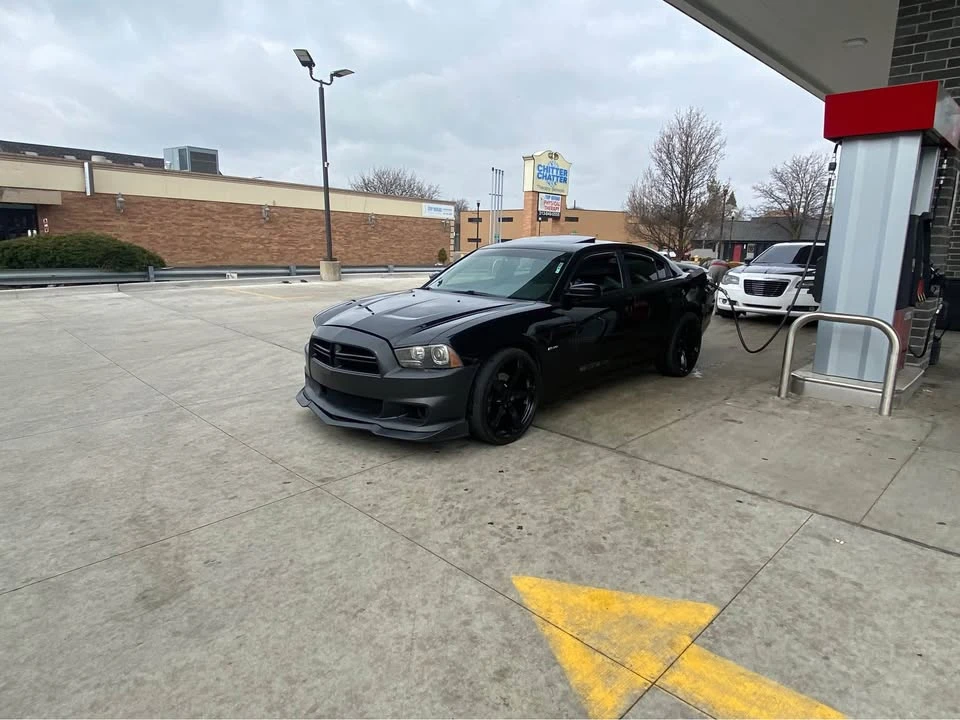 2014 Dodge Charger 7th Gen - Image 3 of 8