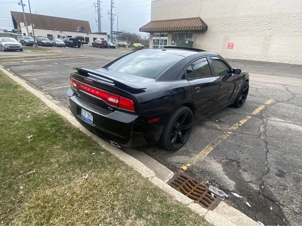 2014 Dodge Charger 7th Gen - Image 8 of 8