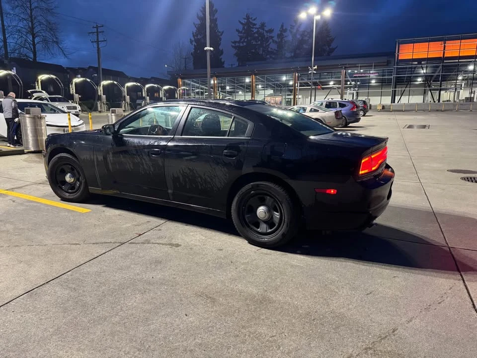 2014 Dodge Charger 7th Gen - Image 2 of 13