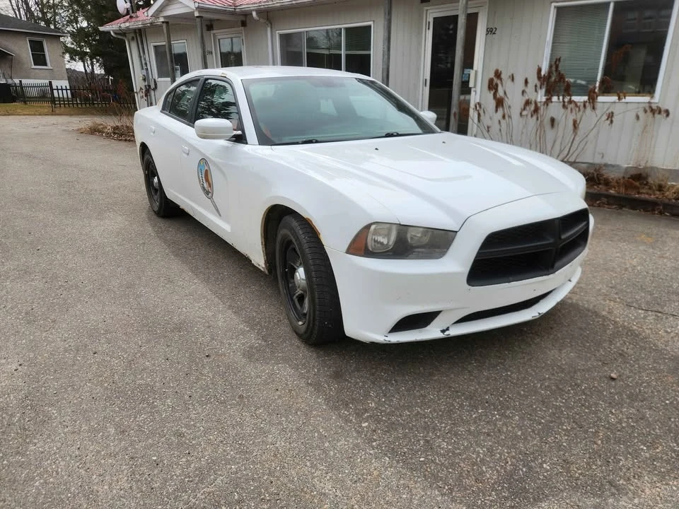 2014 Dodge Charger 7th Gen - Image 2 of 4