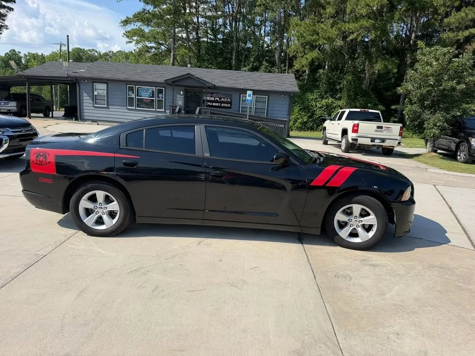 2014 Dodge Charger 7th Gen - Image 4 of 18