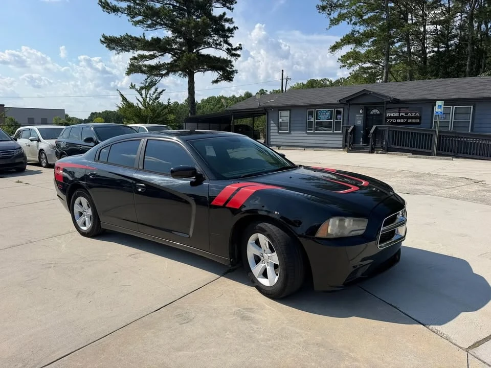 2014 Dodge Charger 7th Gen - Image 3 of 18