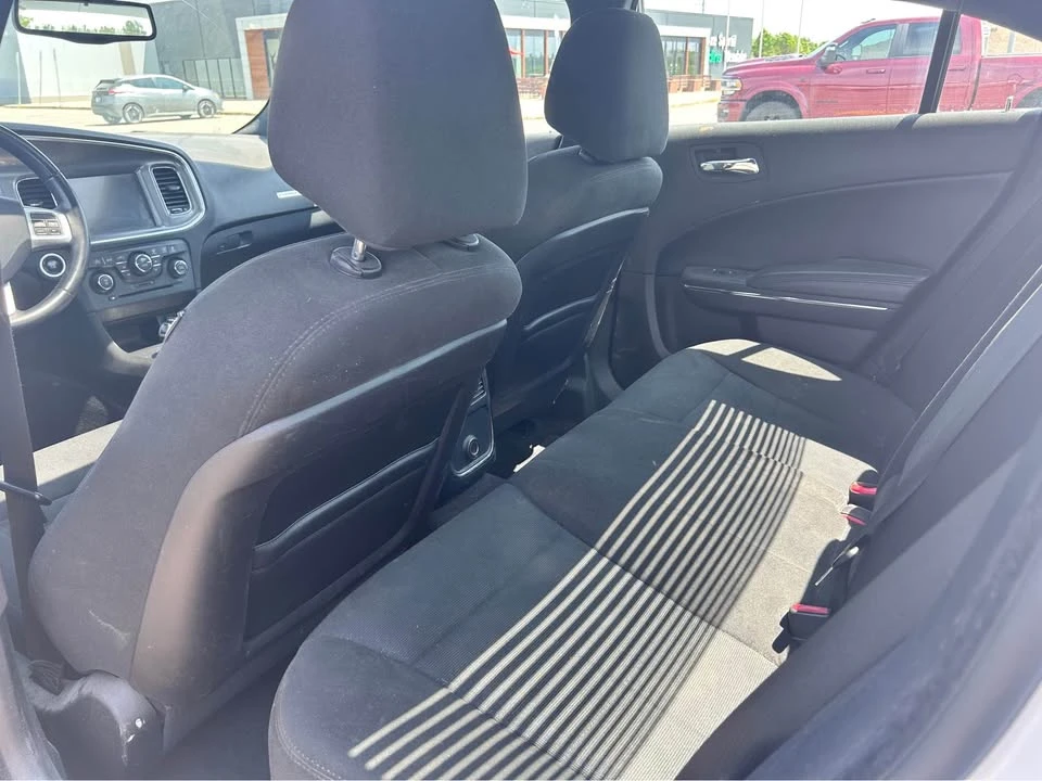 2014 Dodge Charger 7th Gen - Image 7 of 11
