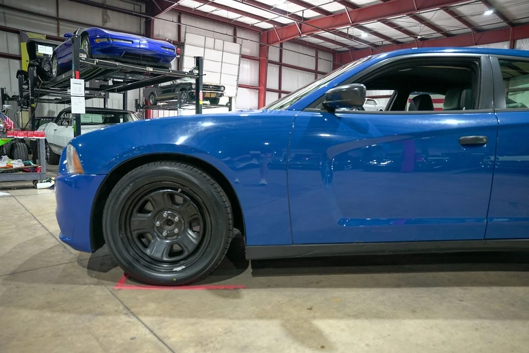2014 Dodge Charger 7th Gen - Image 3 of 12