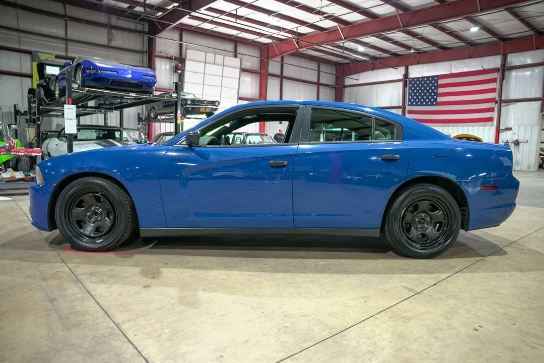 2014 Dodge Charger 7th Gen - Image 4 of 12
