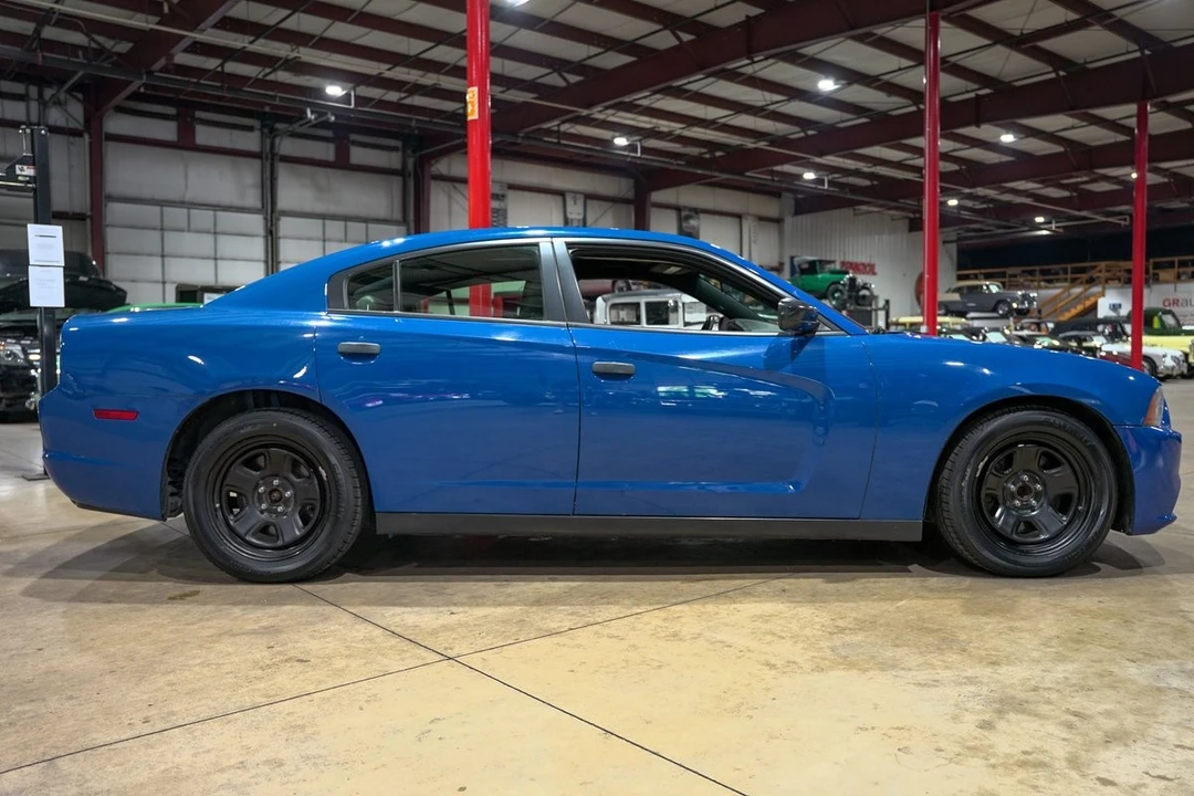 2014 Dodge Charger 7th Gen - Image 10 of 12