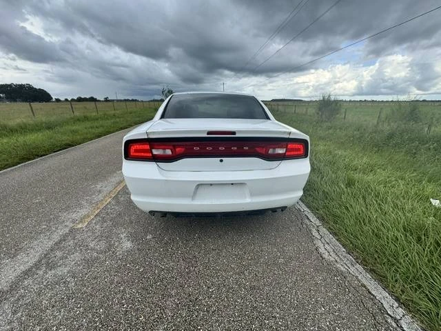 2014 Dodge Charger 7th Gen - Image 4 of 10
