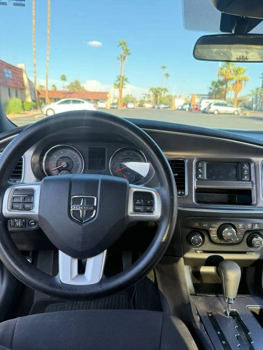 2014 Dodge Charger 7th Gen - Image 7 of 12