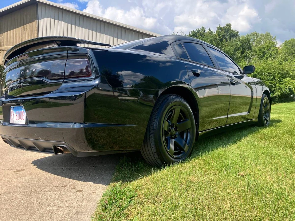 2014 Dodge Charger 7th Gen - Image 10 of 18