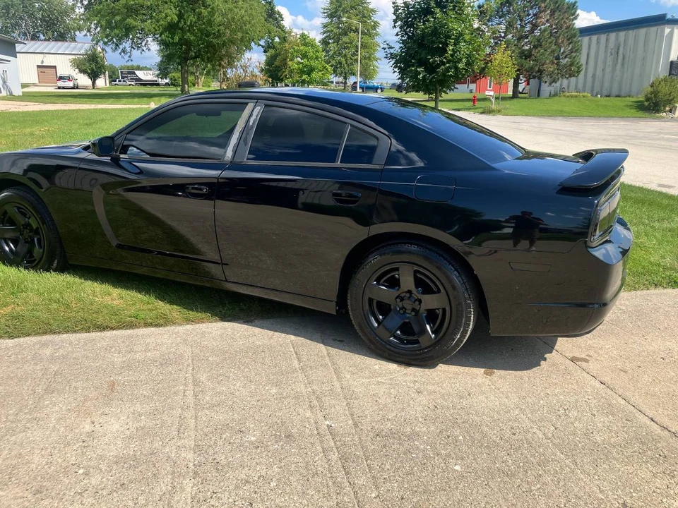 2014 Dodge Charger 7th Gen - Image 9 of 18