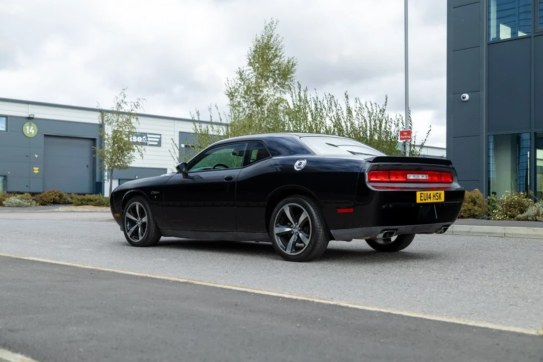 2014 Dodge Charger 7th Gen - Image 15 of 30