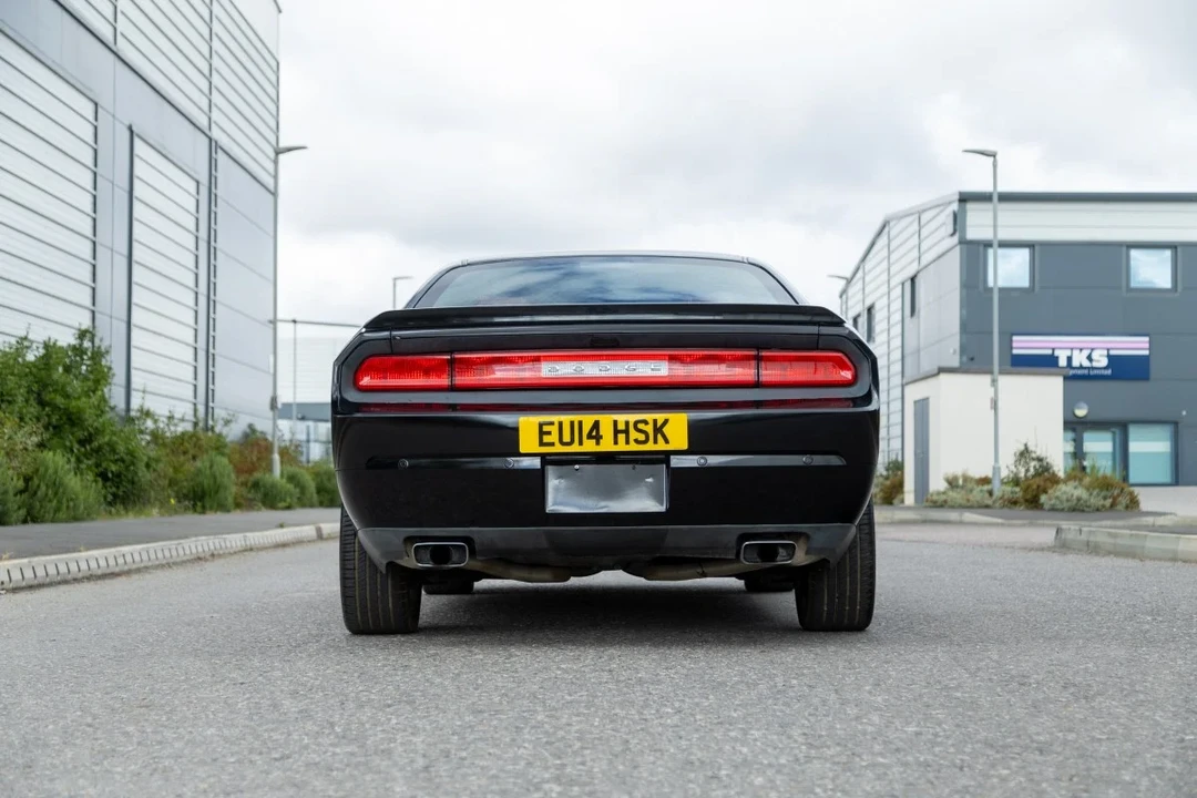 2014 Dodge Charger 7th Gen - Image 19 of 30