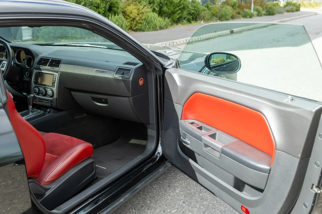 2014 Dodge Charger 7th Gen - Image 6 of 30