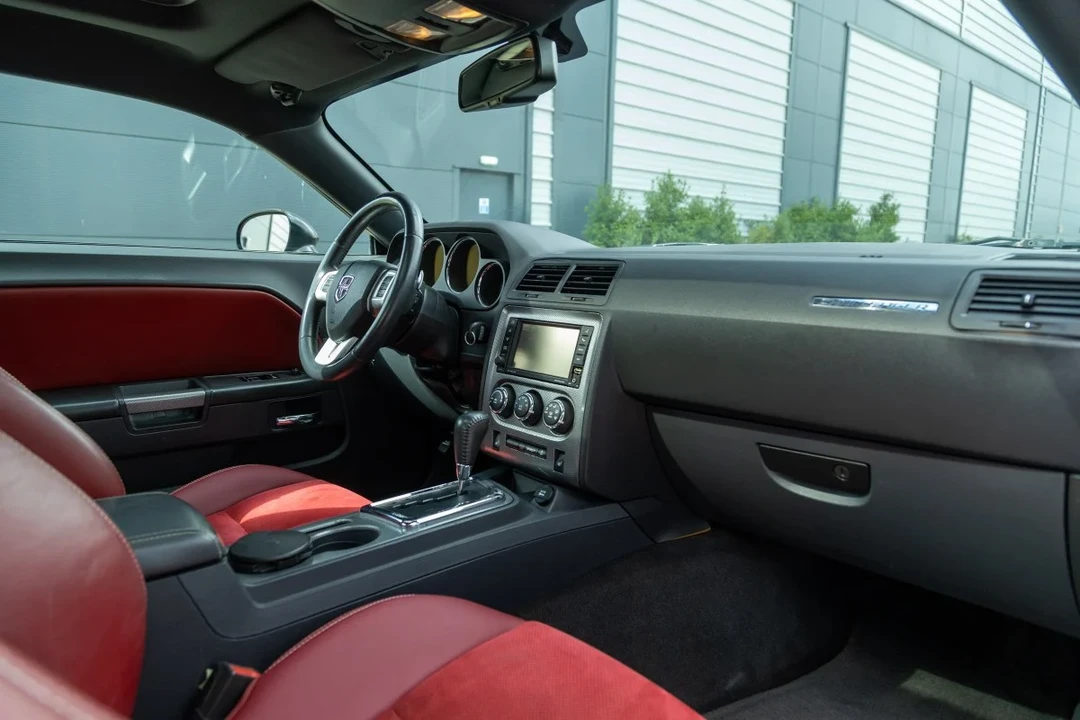 2014 Dodge Charger 7th Gen - Image 12 of 30