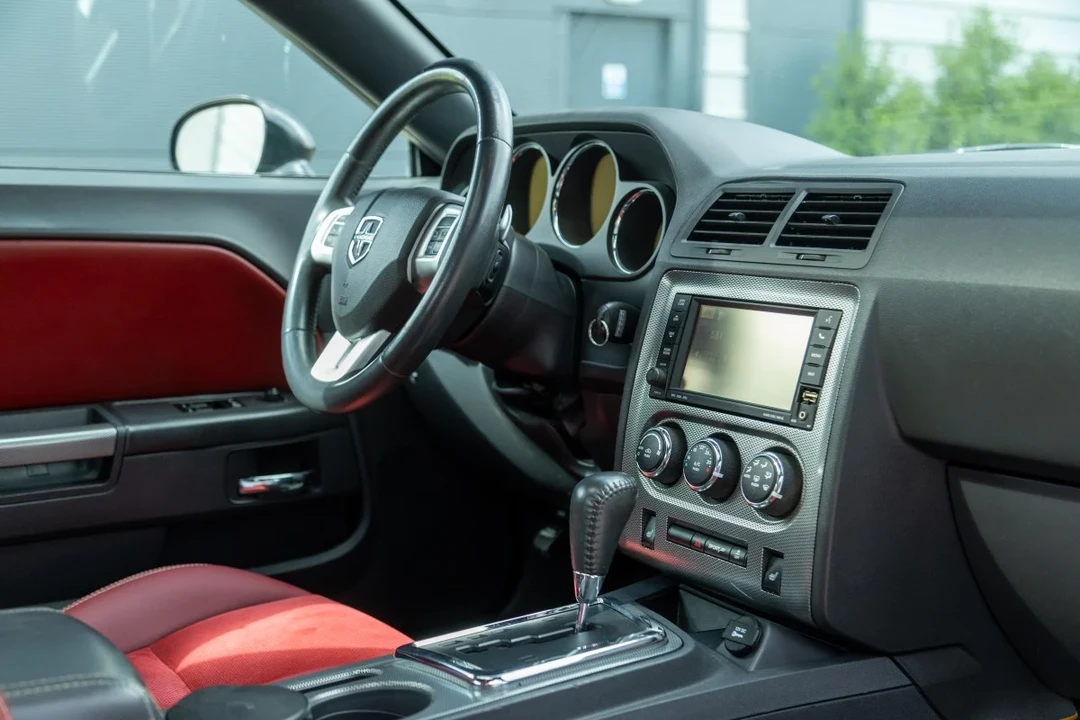 2014 Dodge Charger 7th Gen - Image 24 of 30