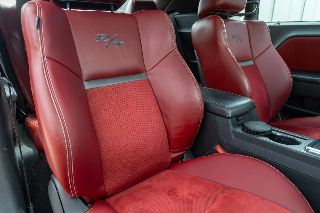2014 Dodge Charger 7th Gen - Image 28 of 30