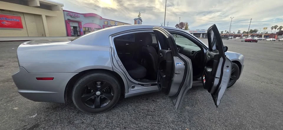 2014 Dodge Charger 7th Gen - Image 11 of 12