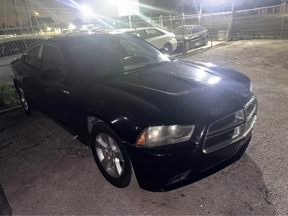 2014 Dodge Charger 7th Gen - Image 3 of 9