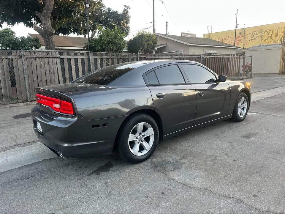 2014 Dodge Charger 7th Gen - Image 3 of 9