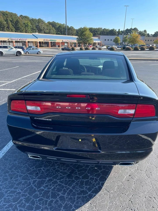 2014 Dodge Charger 7th Gen - Image 5 of 12