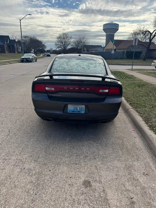 2014 Dodge Charger 7th Gen - Image 2 of 4