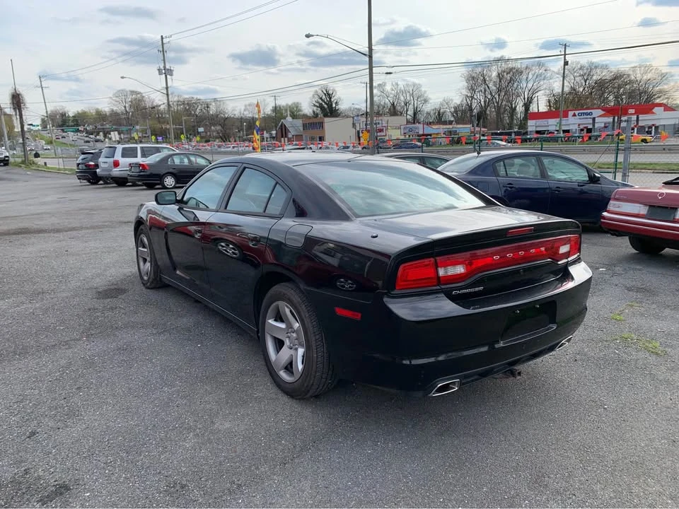 2014 Dodge Charger 7th Gen - Image 3 of 11
