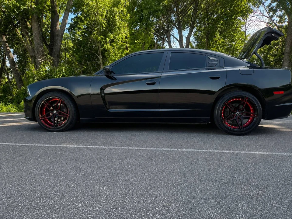 2014 Dodge Charger 7th Gen - Image 8 of 15