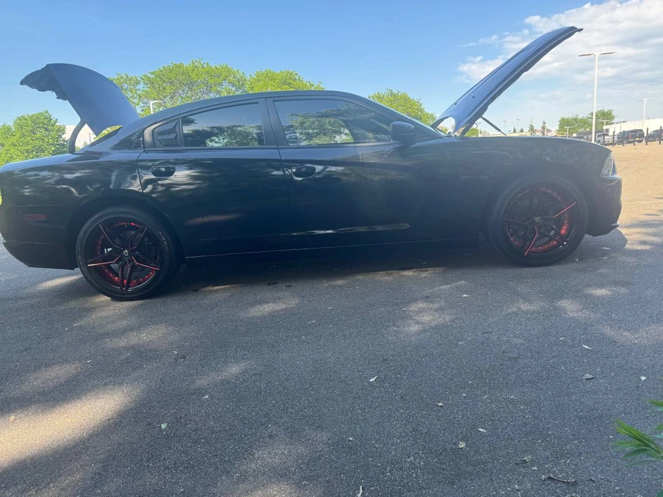 2014 Dodge Charger 7th Gen - Image 15 of 15