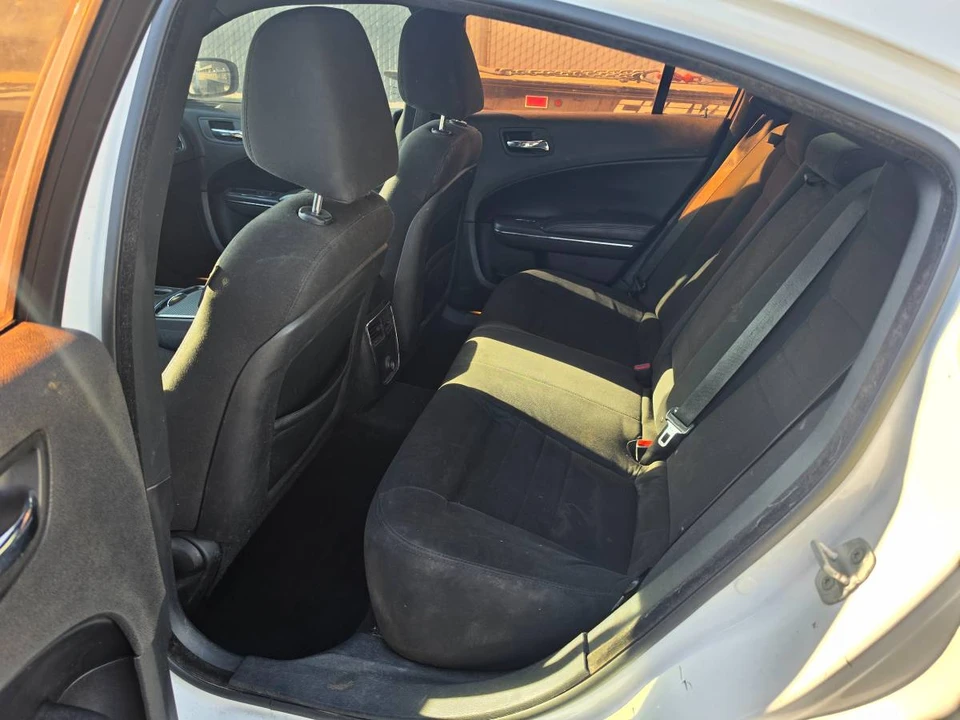 2014 Dodge Charger 7th Gen - Image 4 of 4