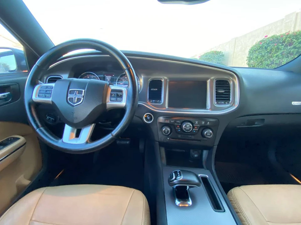 2014 Dodge Charger 7th Gen - Image 18 of 24