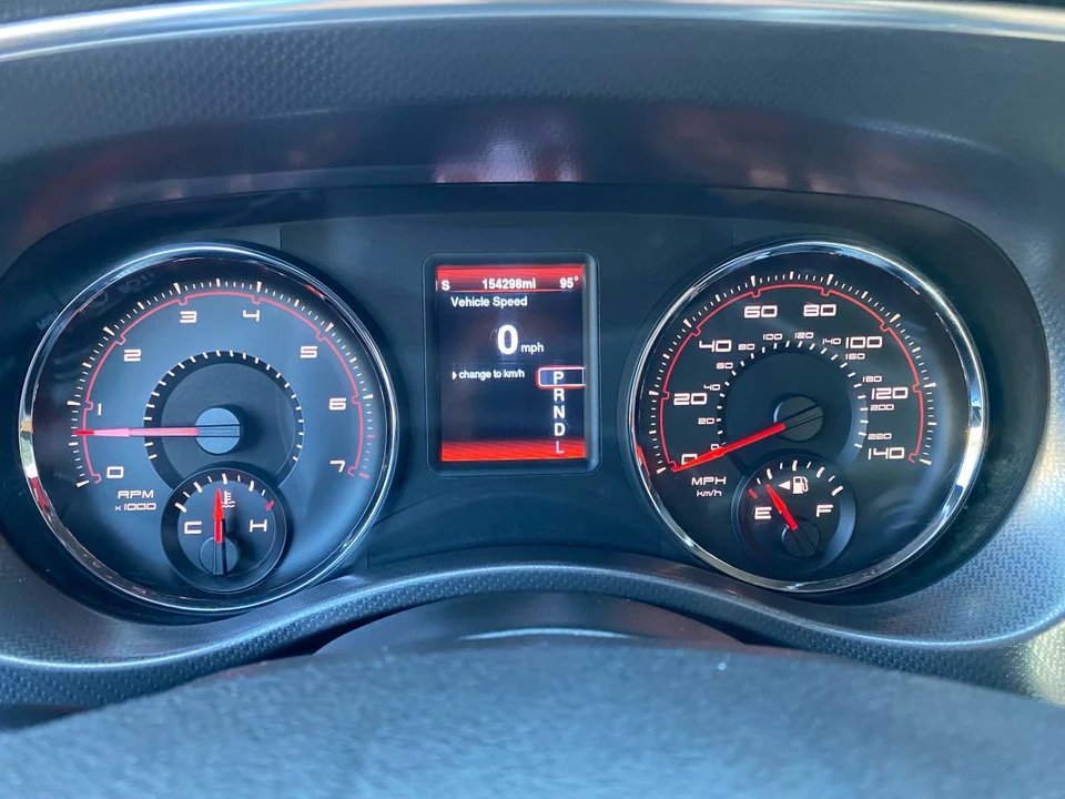 2014 Dodge Charger 7th Gen - Image 19 of 24