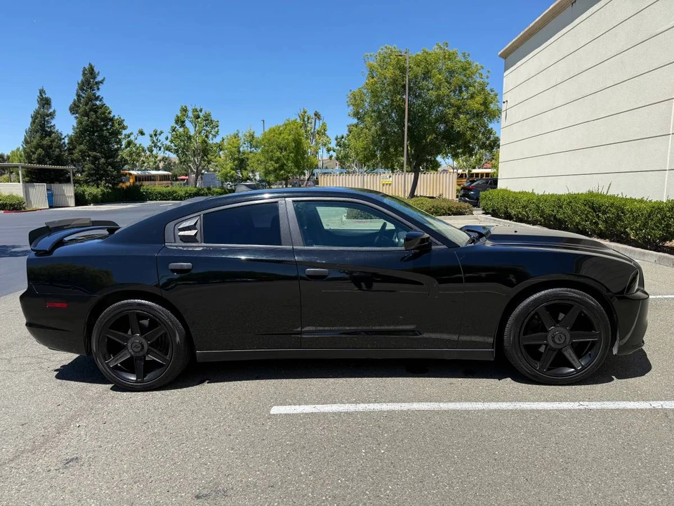 2014 Dodge Charger 7th Gen - Image 6 of 18