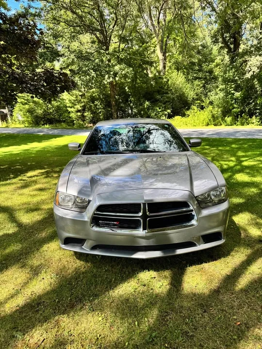 2014 Dodge Charger 7th Gen - Image 2 of 7