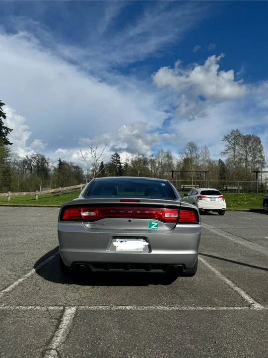 2014 Dodge Charger 7th Gen - Image 5 of 13