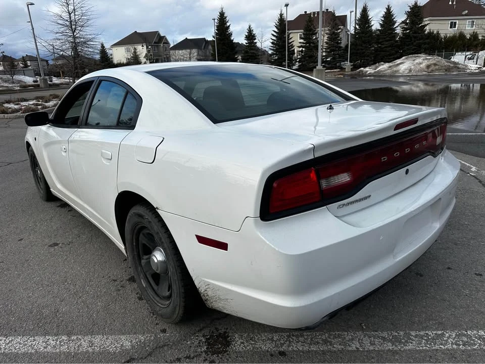 2014 Dodge Charger 7th Gen - Image 5 of 14