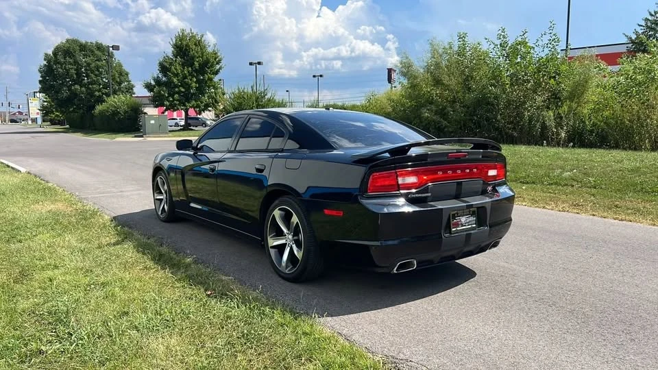 2014 Dodge Charger 7th Gen - Image 7 of 20